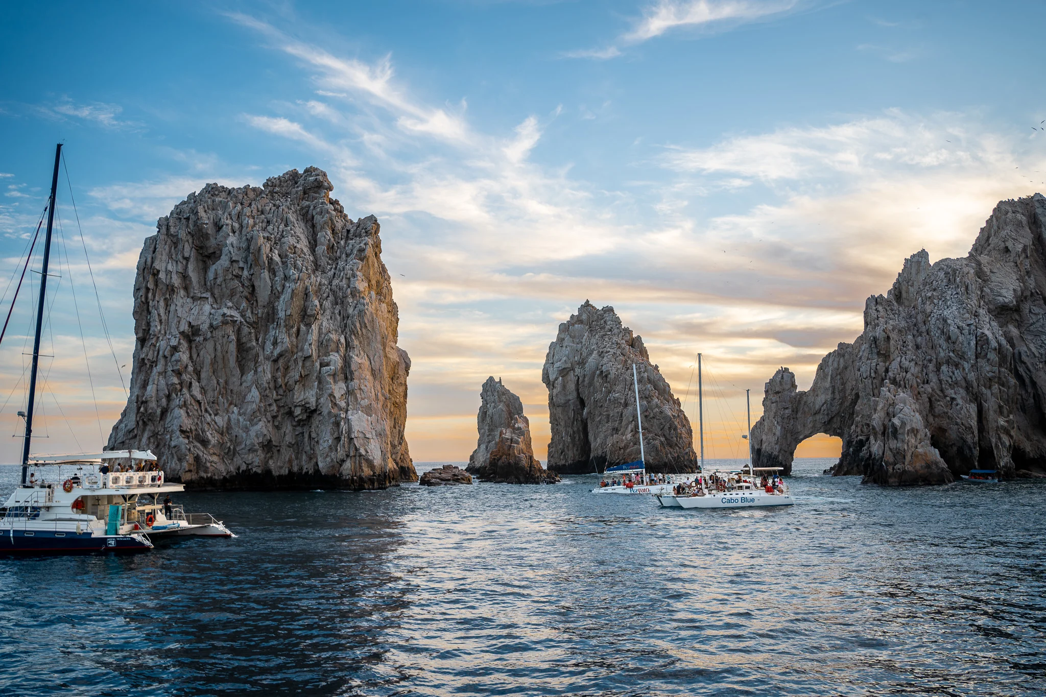 Cabo Eco Tours EcoCat sunset over cabo the arch arco and lands ending