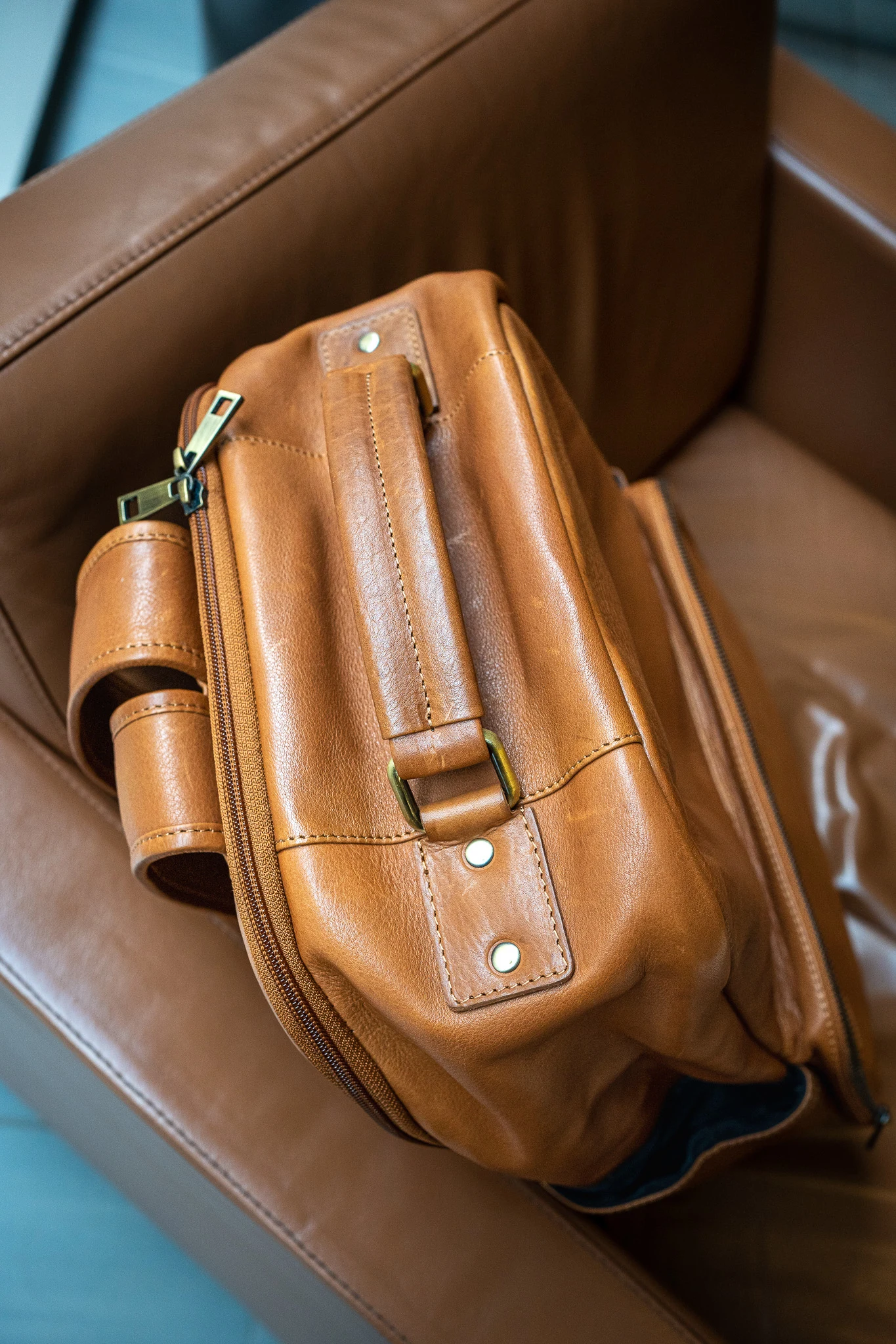 Kodiak Leather Huslia Backpack Review top handle