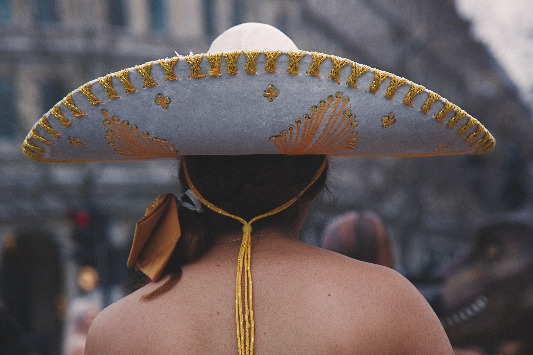 sombrero hat on woman