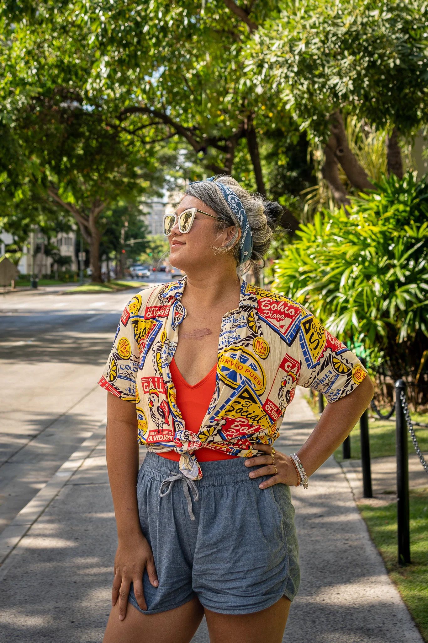 Bohio Playa Gallo Shirt Quay Sunglasses ta3 swimsuit gray hair bandana headband what to wear in 80 degree weather hawaii honolulu