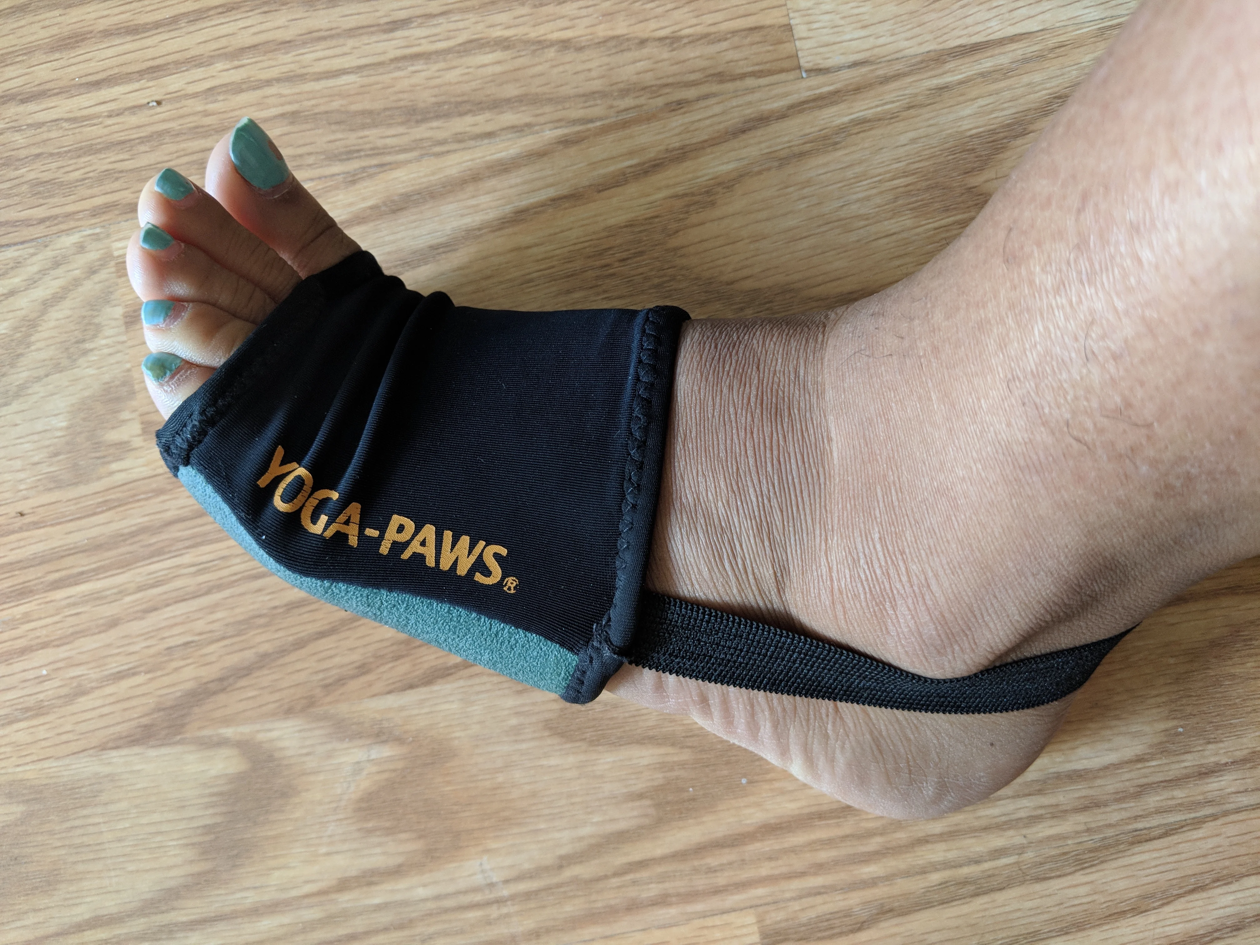Yoga Paws Review - Wearable Foot Pads (try on)