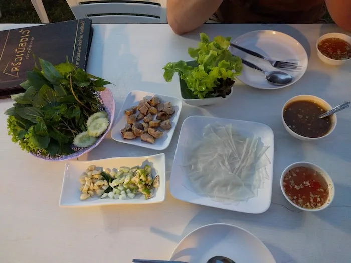 bangkok thailand spring roll wrap restaurant