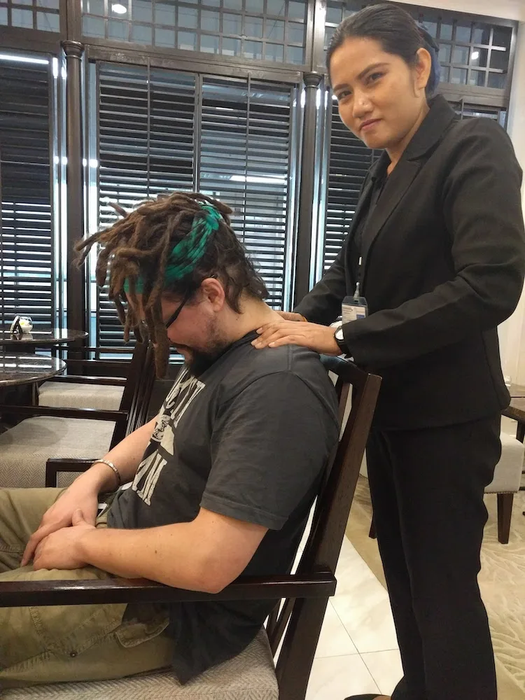 massages at the lounge in DMK airport