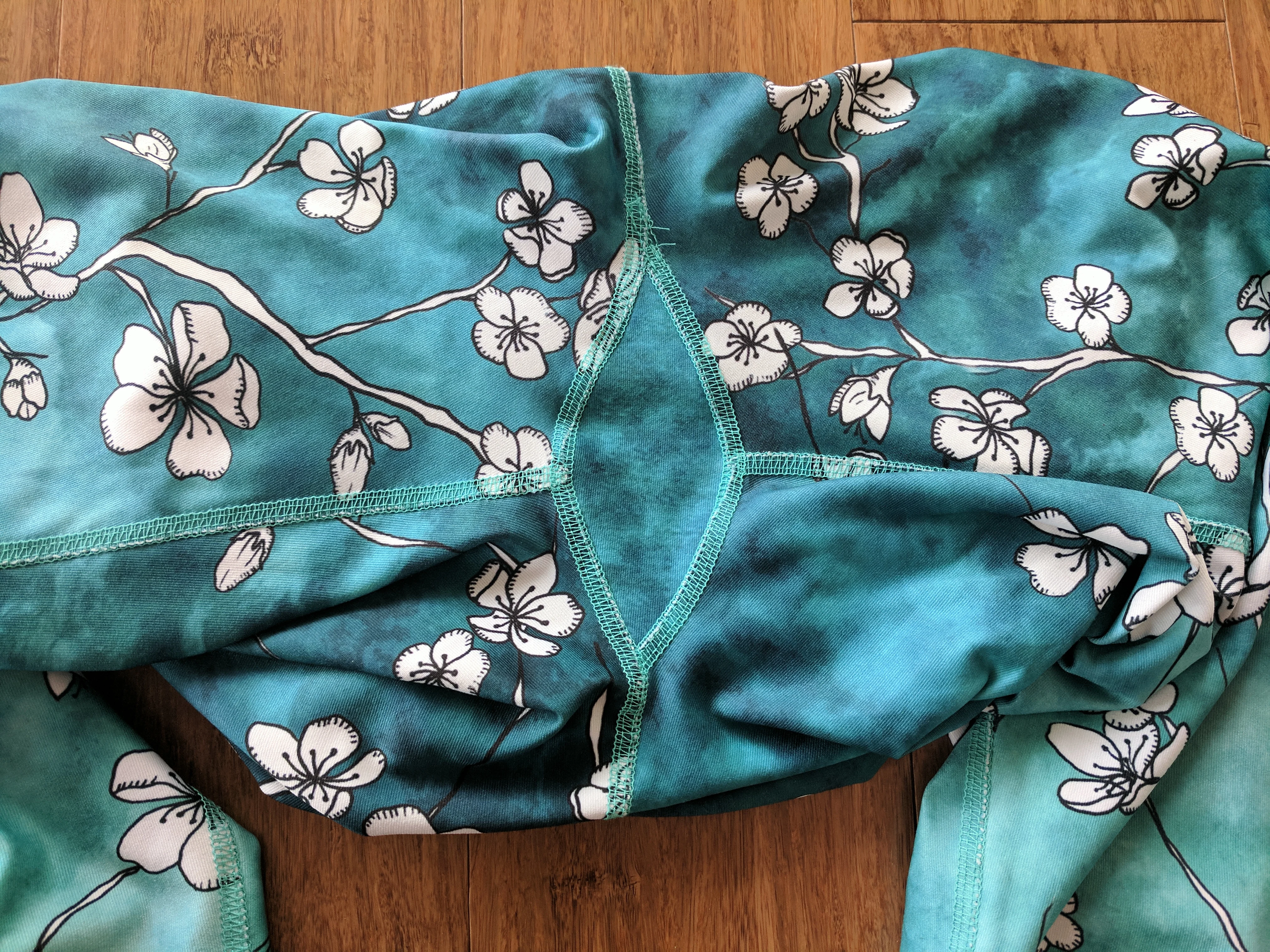 inner fire leggings review blossom gusset outside