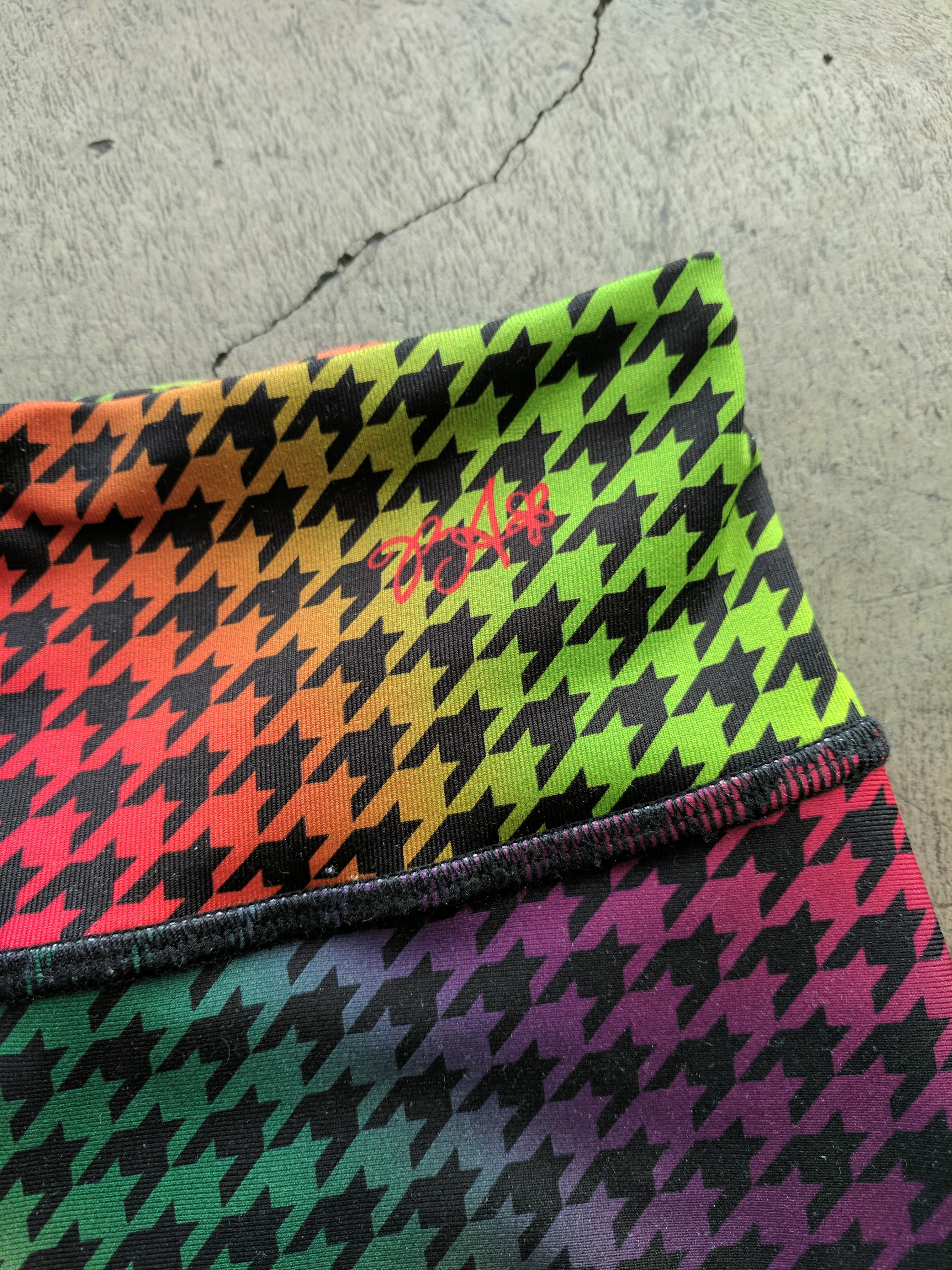 body angel activewear rainbow houndstooth waistband logo