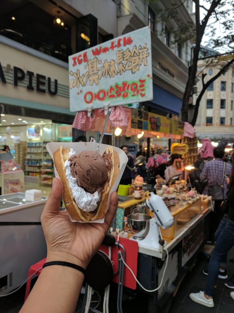 myeongdong market seoul ice cream waffle truck