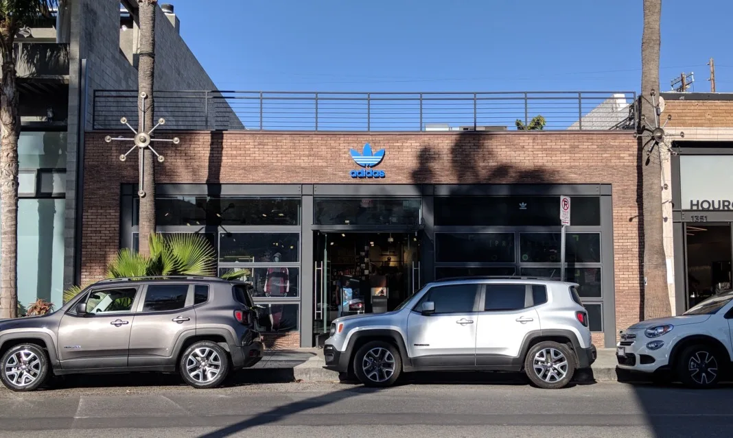 Adidas store sales venice beach
