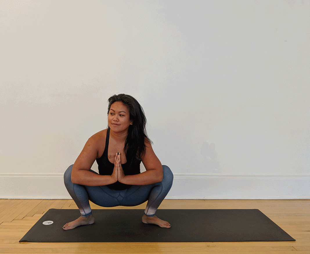niyama-sol-review-barefoot-leggings-schimiggy-yoga-poses