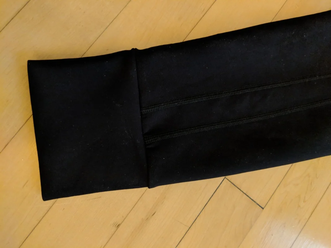 Carbon38 Jonathan Simkhai collection - Lace Up Corset Leggings - pant hem detail