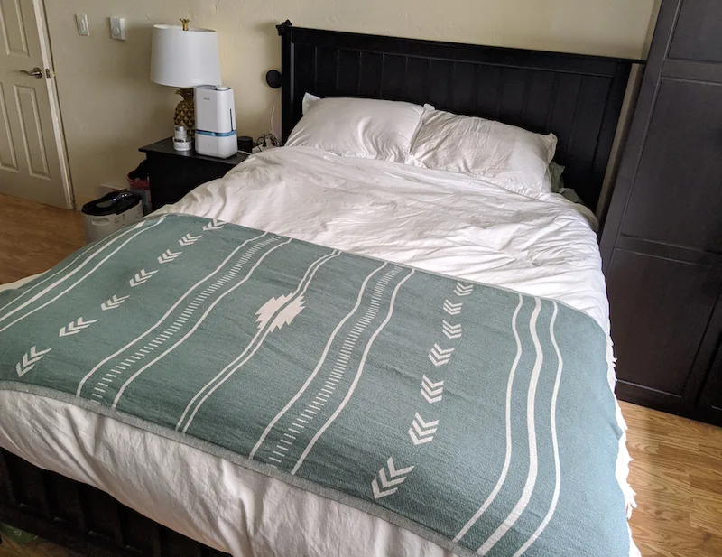 bedroom bedding with sand cloud santa fe blanket decoration
