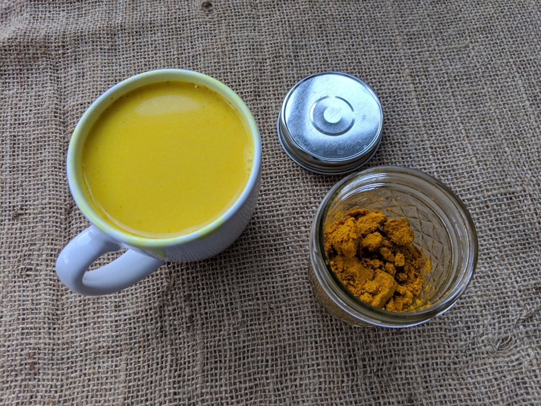 How to Make and Use Golden Milk Turmeric Paste [RECIPE]