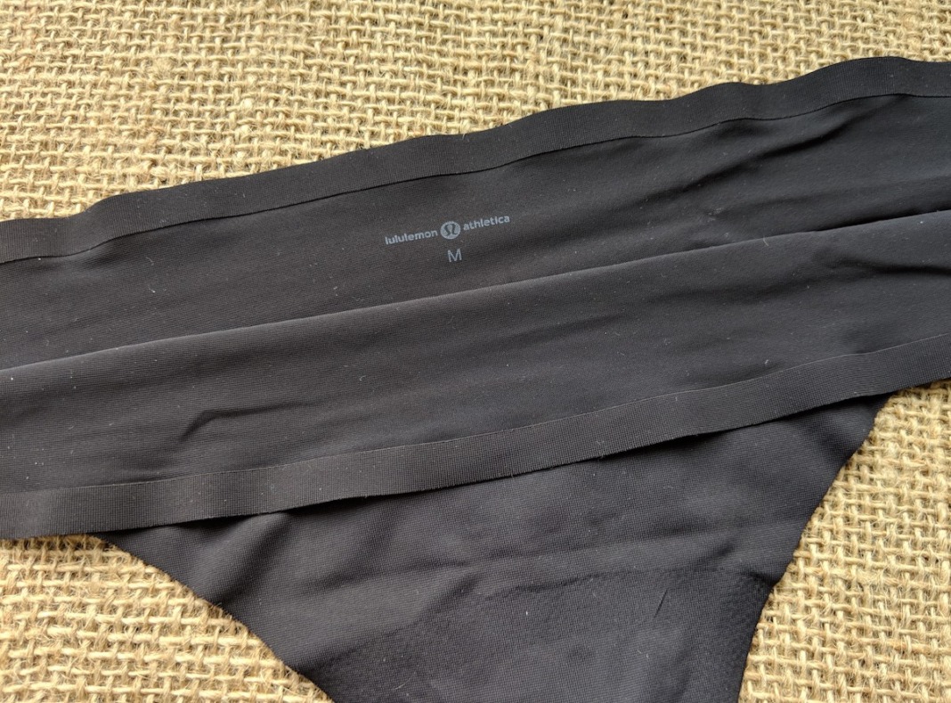 lululemon black thong underwear size marker
