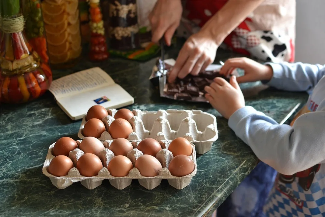 eggs healthy superfood diet kitchen cooking