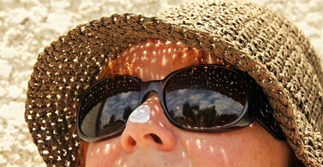 how to stay healthy while traveling wear appropriate protective sun gear and accessories