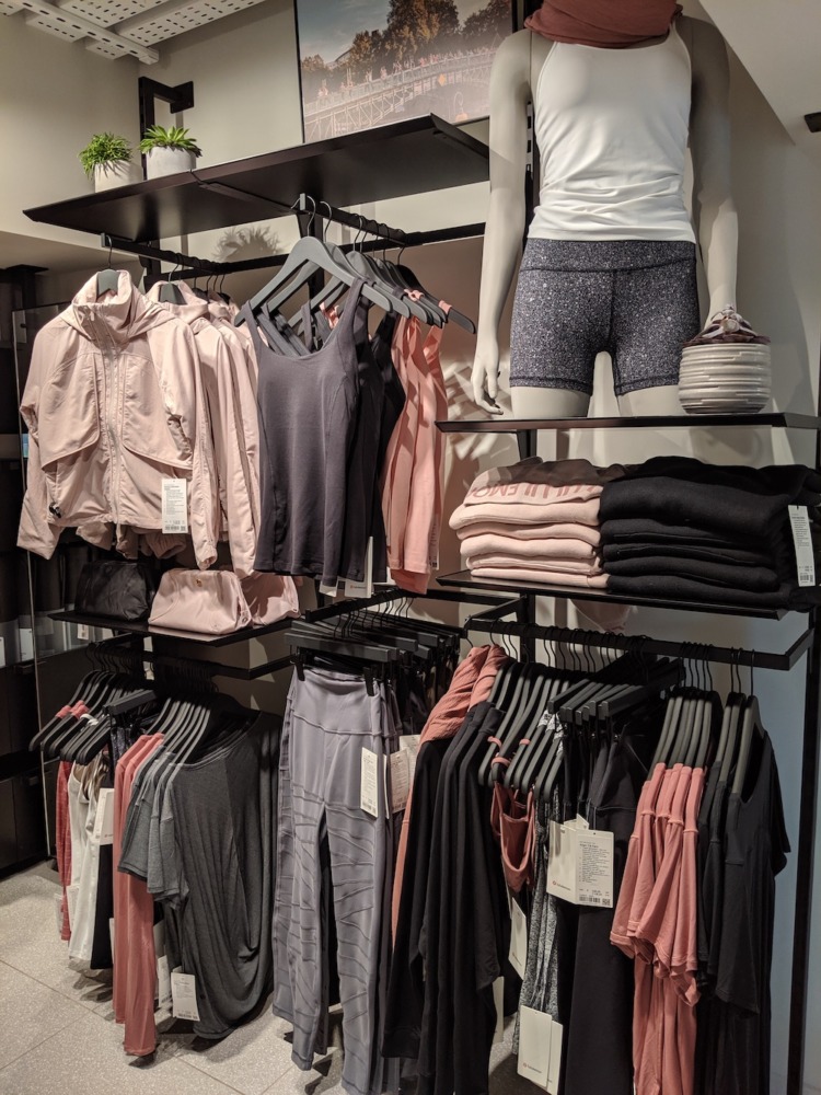 lululemon berlin germany store photos womens activewear pink grey