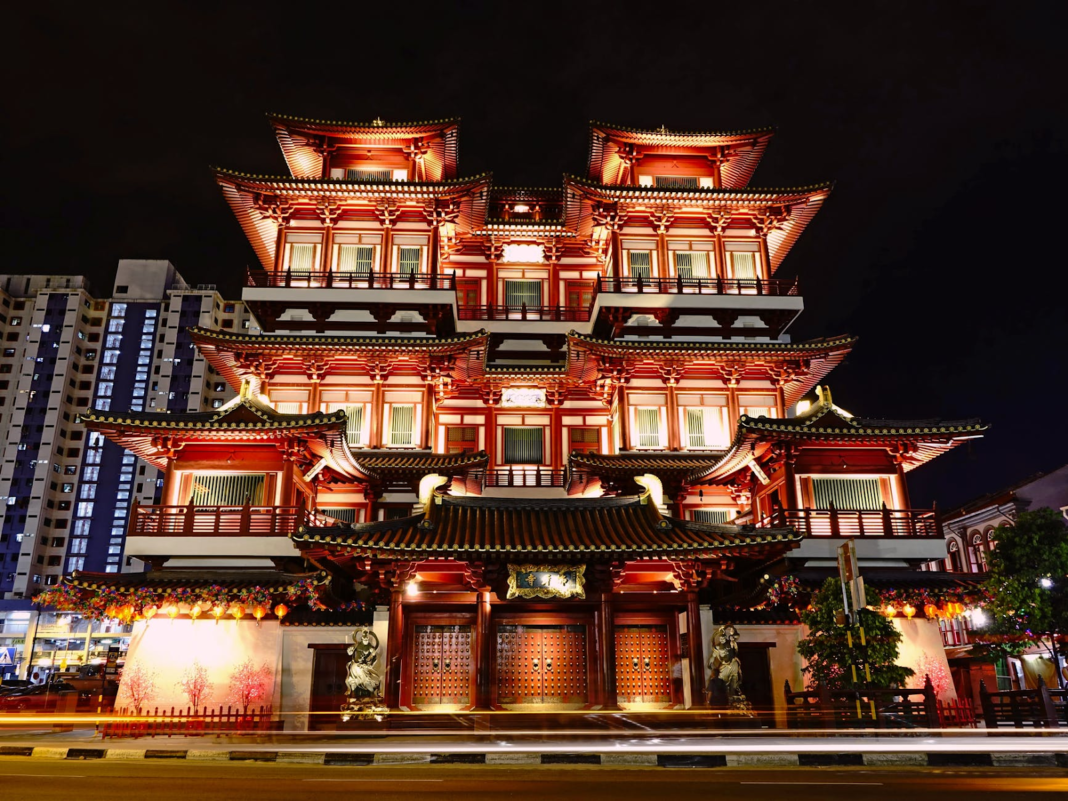buddha tooth relic temple singapore