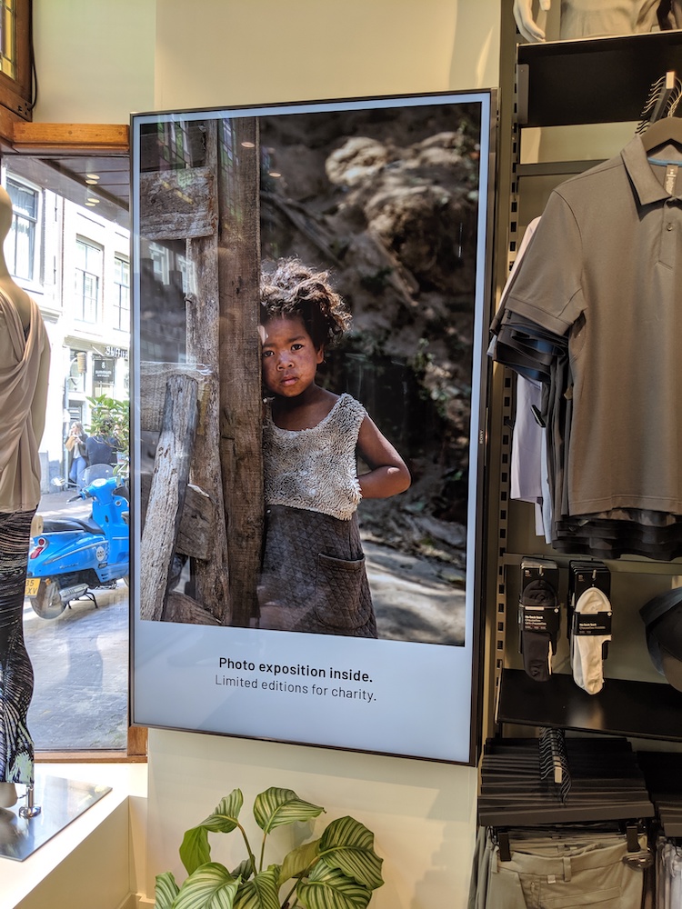 lululemon amsterdam store and product photo exposition