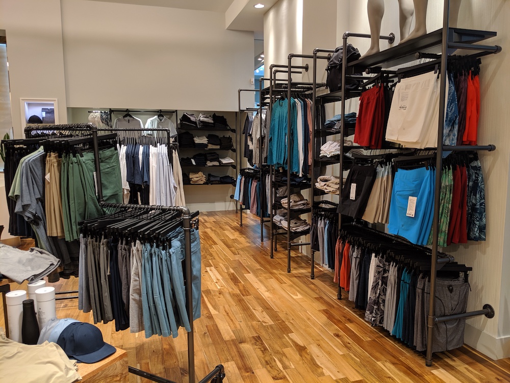 Lululemon sets up shop on the Champs Elysées