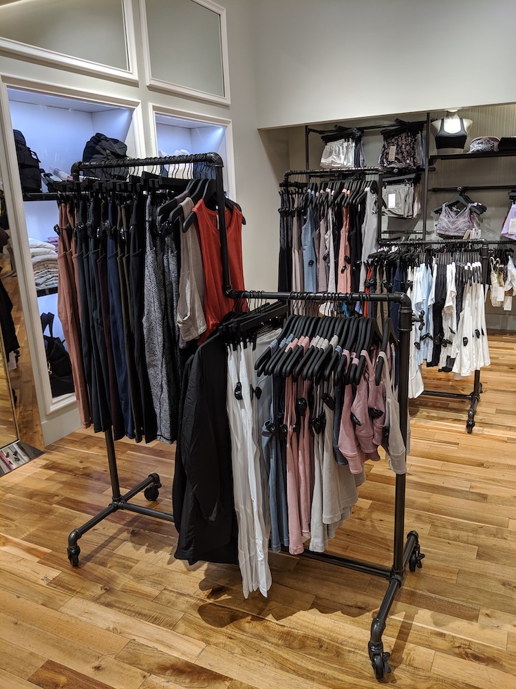 lululemon pop up shop las vegas miracle mile womens racks