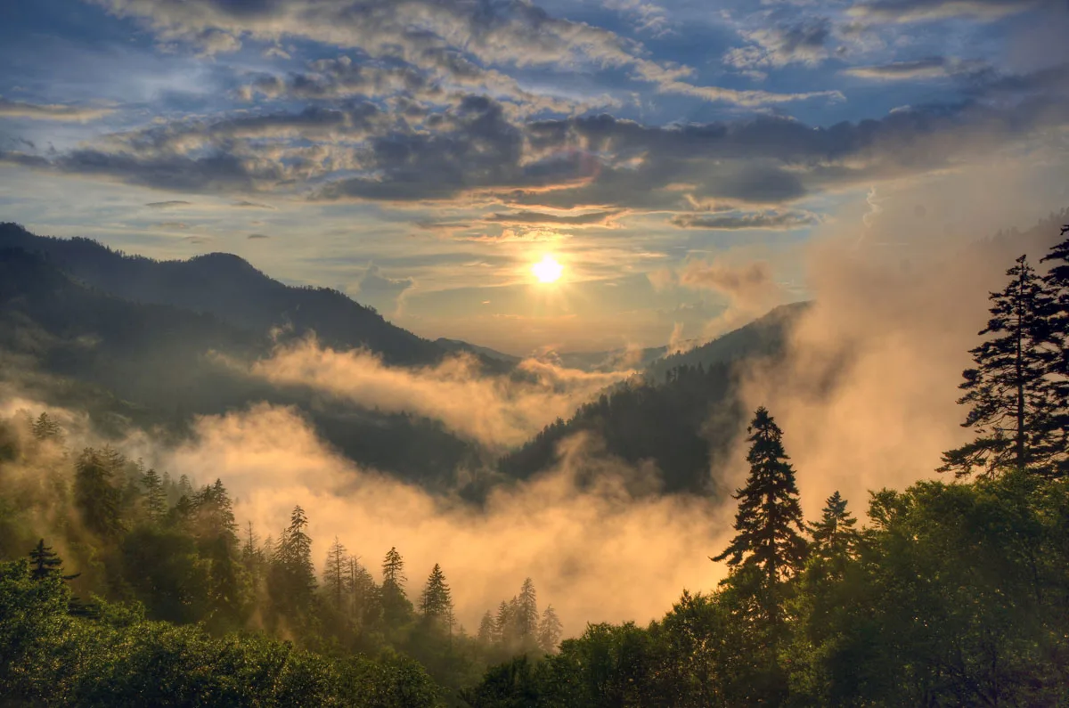 Morton-Overlook-great smoky mountains