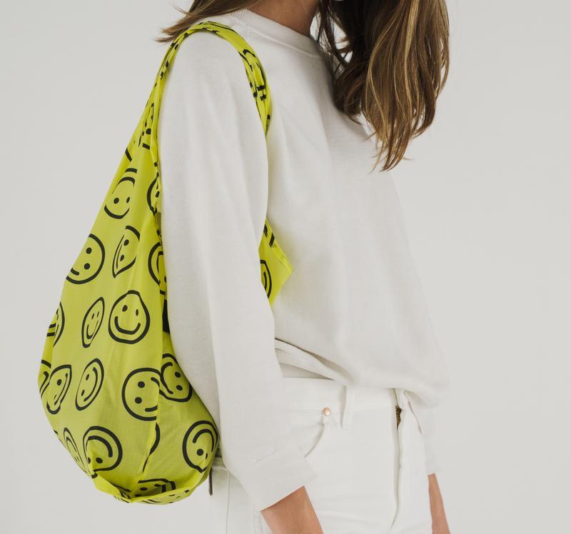 Standard_Baggu_Ripstop_Yellow_Happy-reusable grocery bag