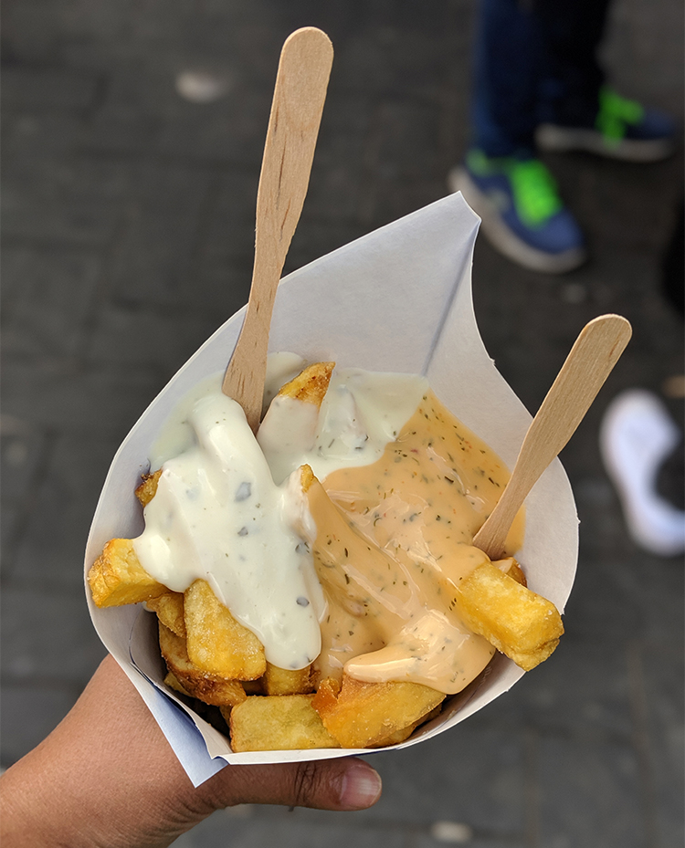 Vlaamse Fries from mannekin pis