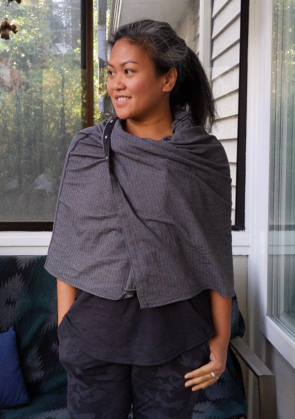 How to Wear a lululemon Vinyasa Scarf Shoulder Cape