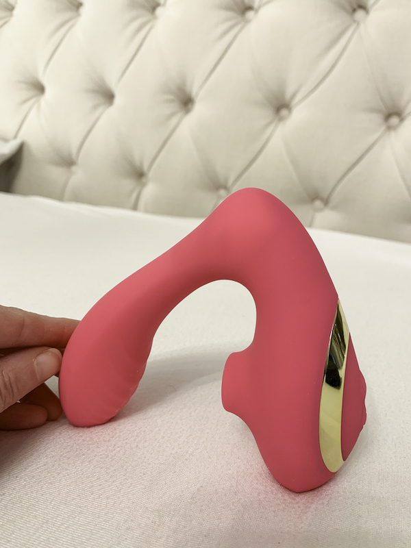 tracys dog clitoral vibrator review side