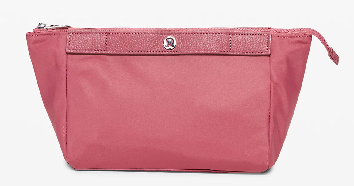 lululemon travel easy kit 4.5L makeup bag cherry tint pink