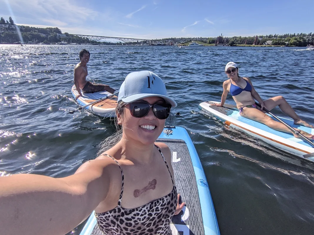 stand up paddle board on lake union washington