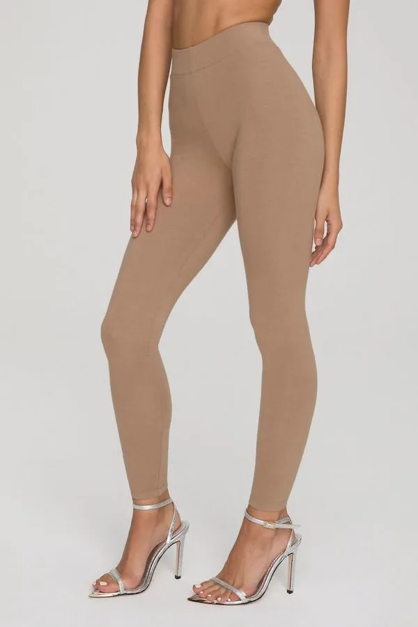 Good American Essential Leggings in Nude Putty