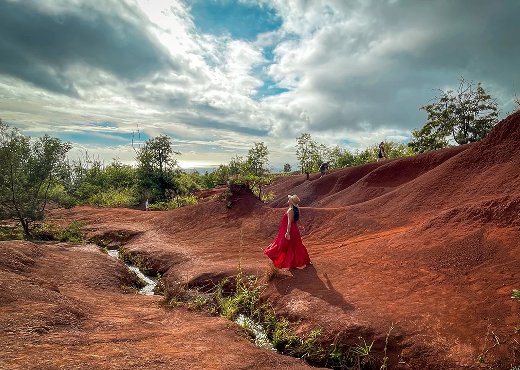Perrin and Co Ella Dress Apple Red Dirt Falls Kauai Hawaii