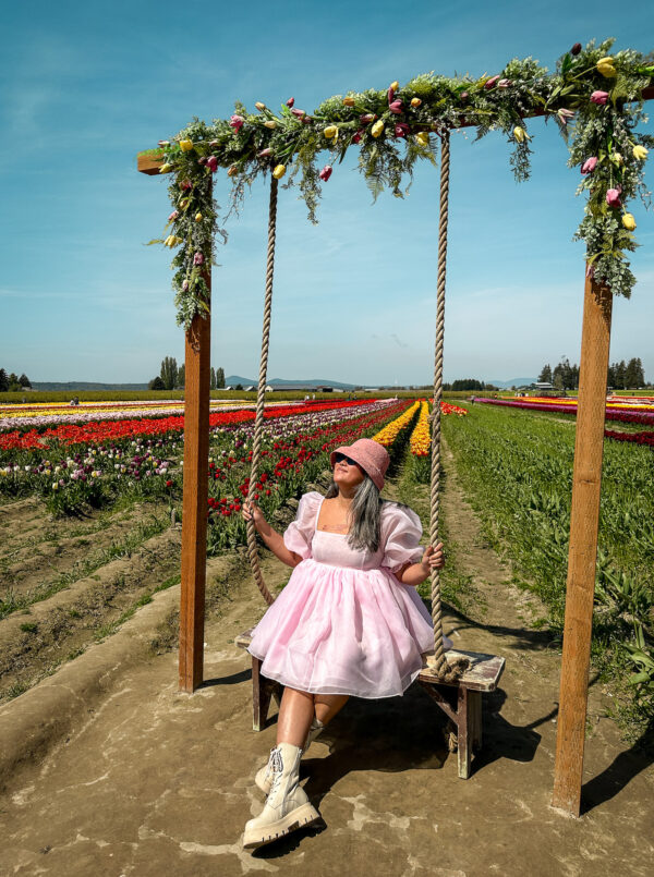 Selkie Angel Delight Puff Dress ALOHAS boots Zanatany Straw Hat Skagit Valley Tulip Farm