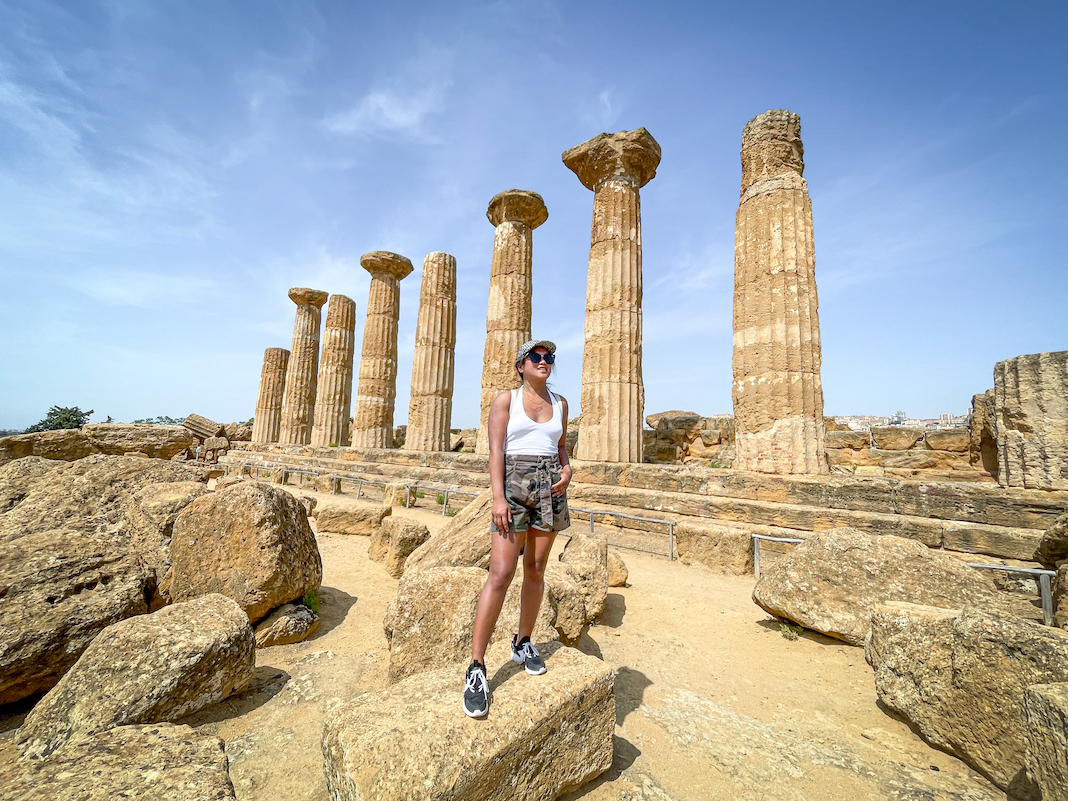 Valley of Temples in Agrigento Marissa Webb Kitty Gains Nike Balmain