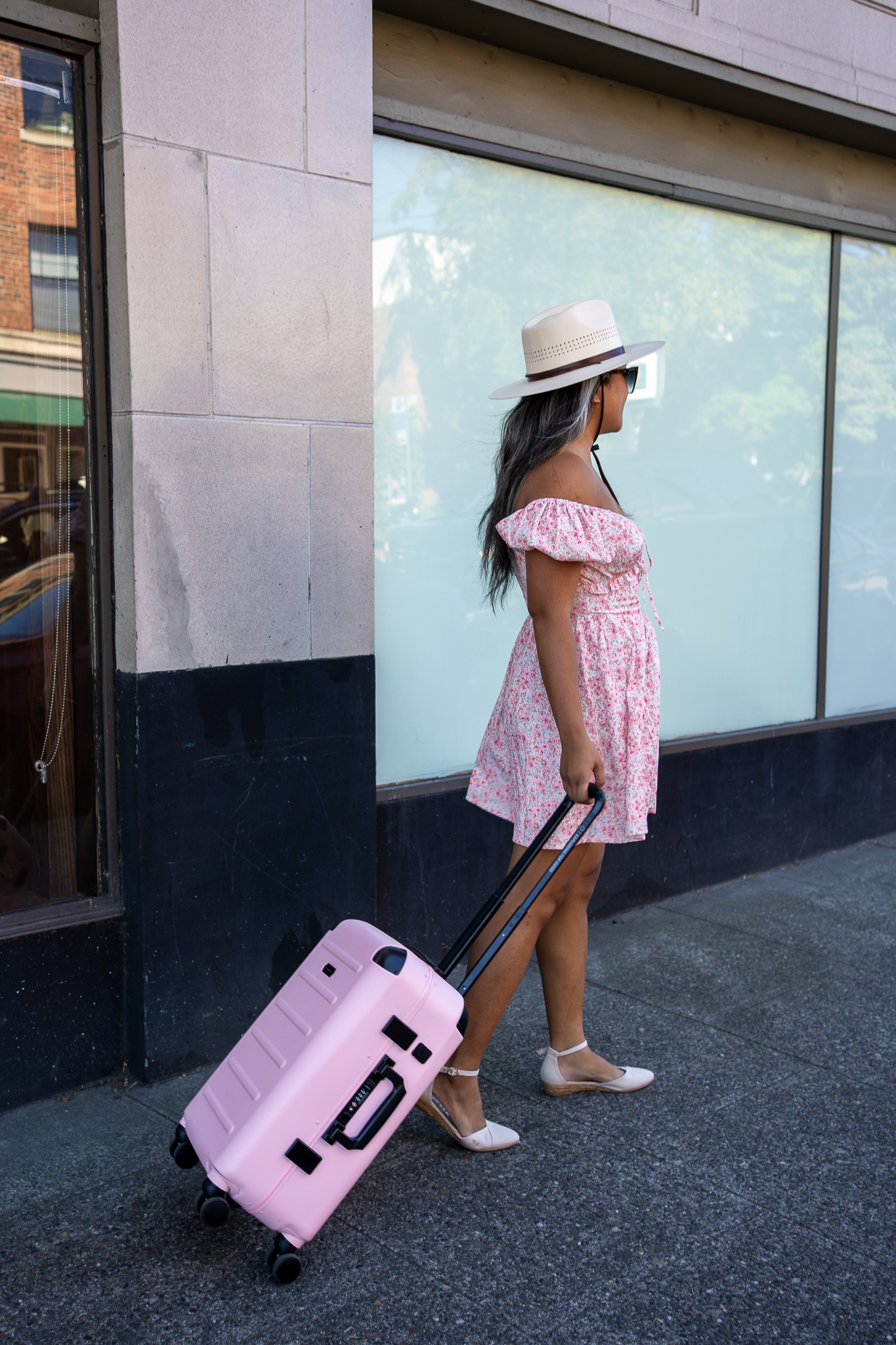 Solgaard Carry On Plus Suitcase Del Mar Rose PINK LAIT GIA Dress American Hat Makers Barcelona Hat Viscata Montroig Sandals